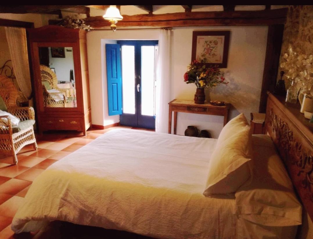 Maison d'hôtes Casa Lucia à Mogarraz Extérieur photo